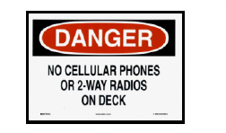 S-358 No CELL PHONE On Deck 10x7